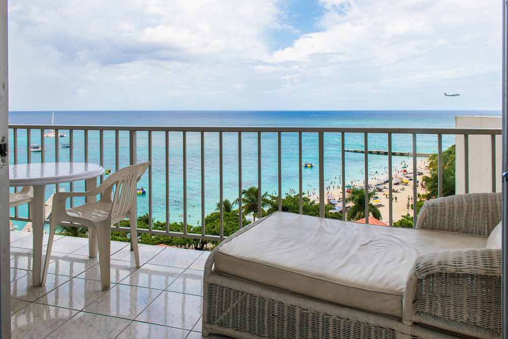 Blue Lagoon Apartment Montego Bay