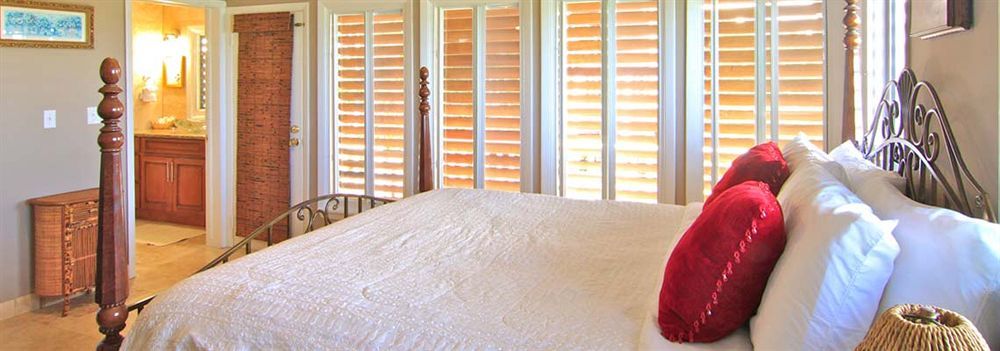 Neptune 3* Five Cays Settlement