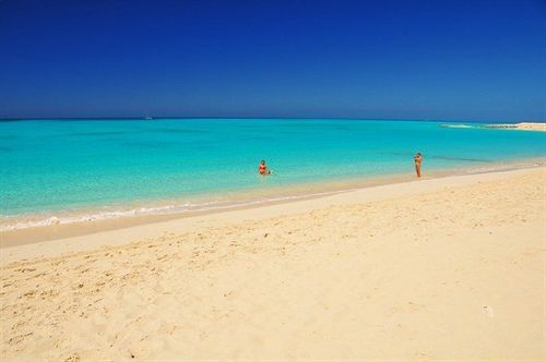 At Inn Grace Bay