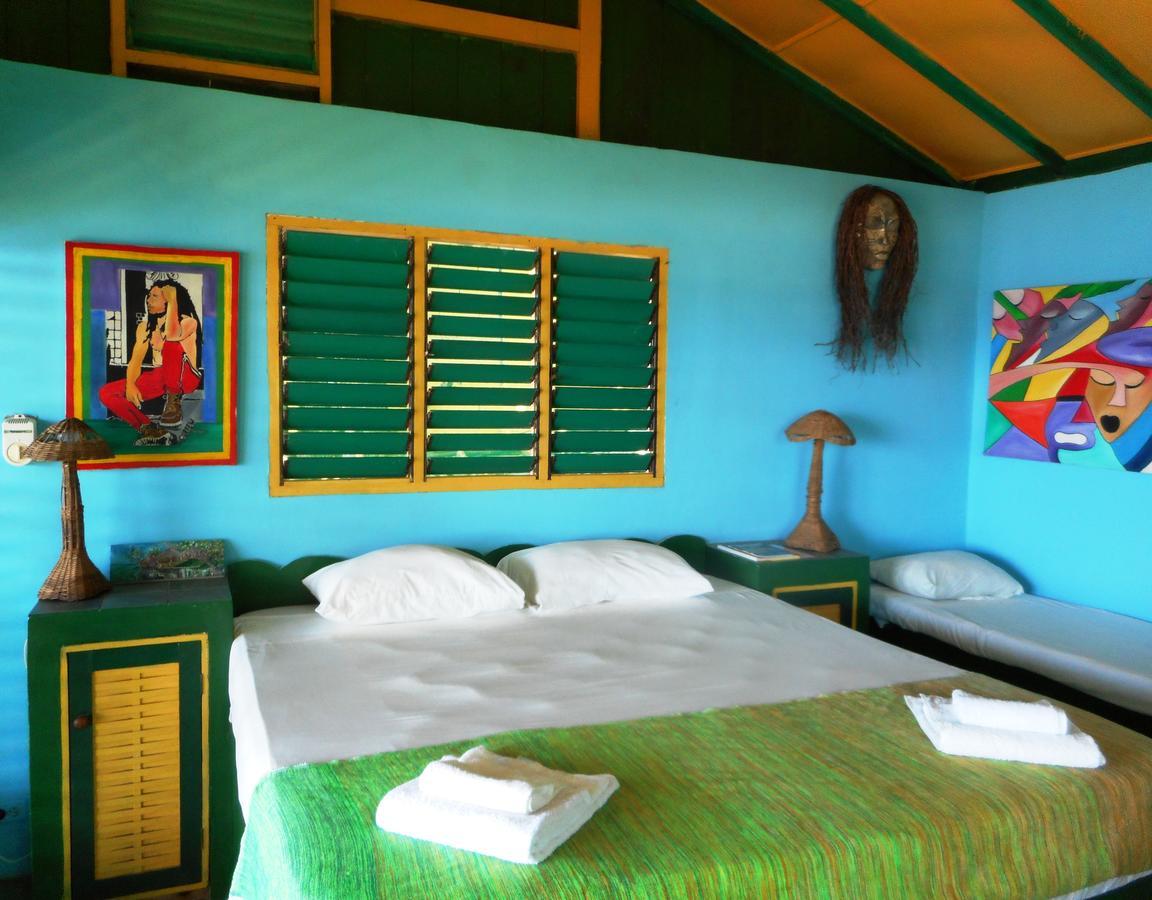 Banana Shout Hotel Negril