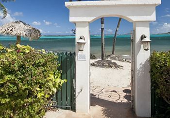 Colony Cove Resort 3*