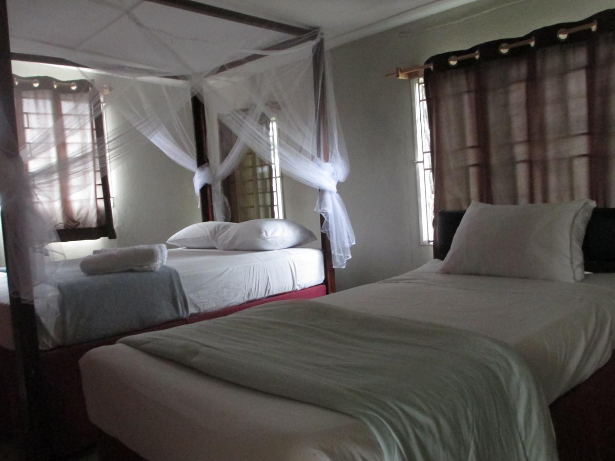 Bed & Breakfast Kingsworth 2*