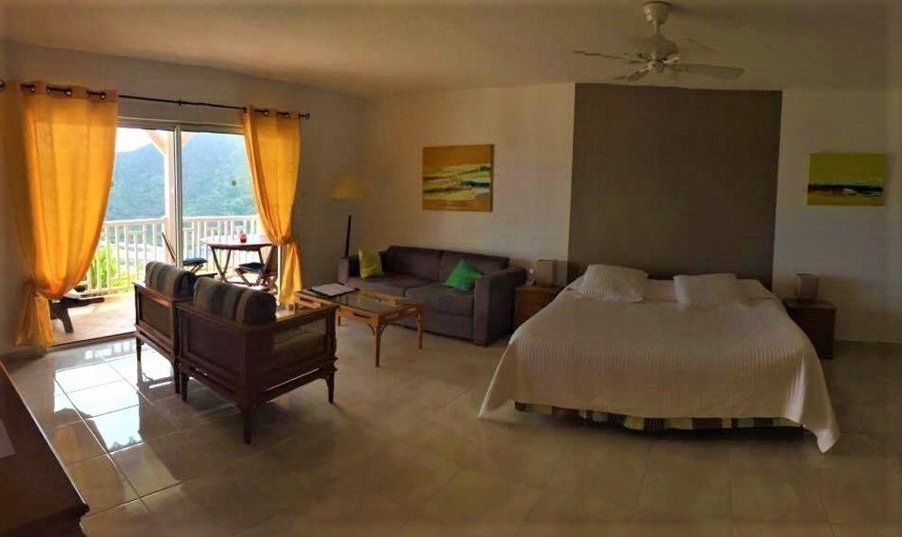 Marquis Boutique Hotel 4*