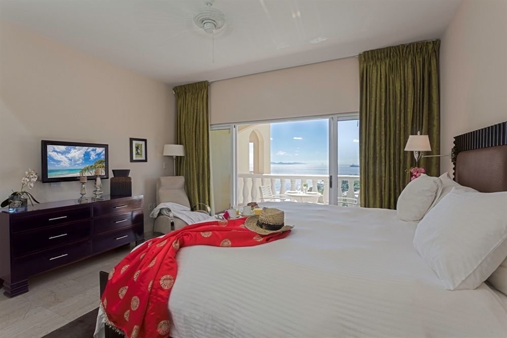 Princess Heights Luxury Hotel