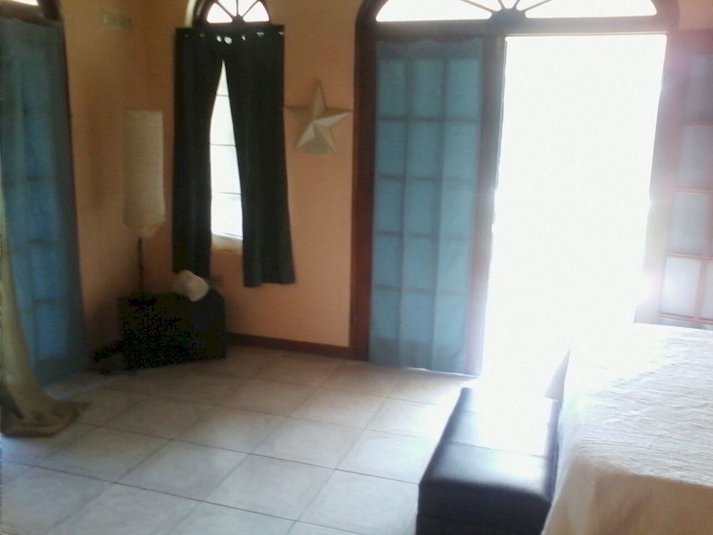 Dolphin Bay Yoga Apartment *