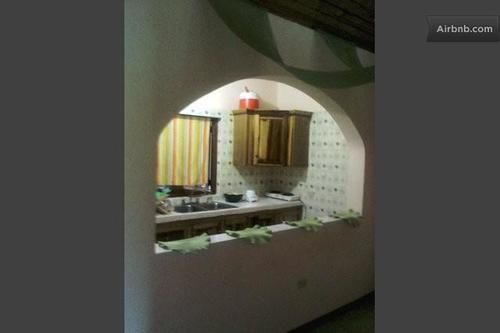 Dolphin Bay Yoga Apartment