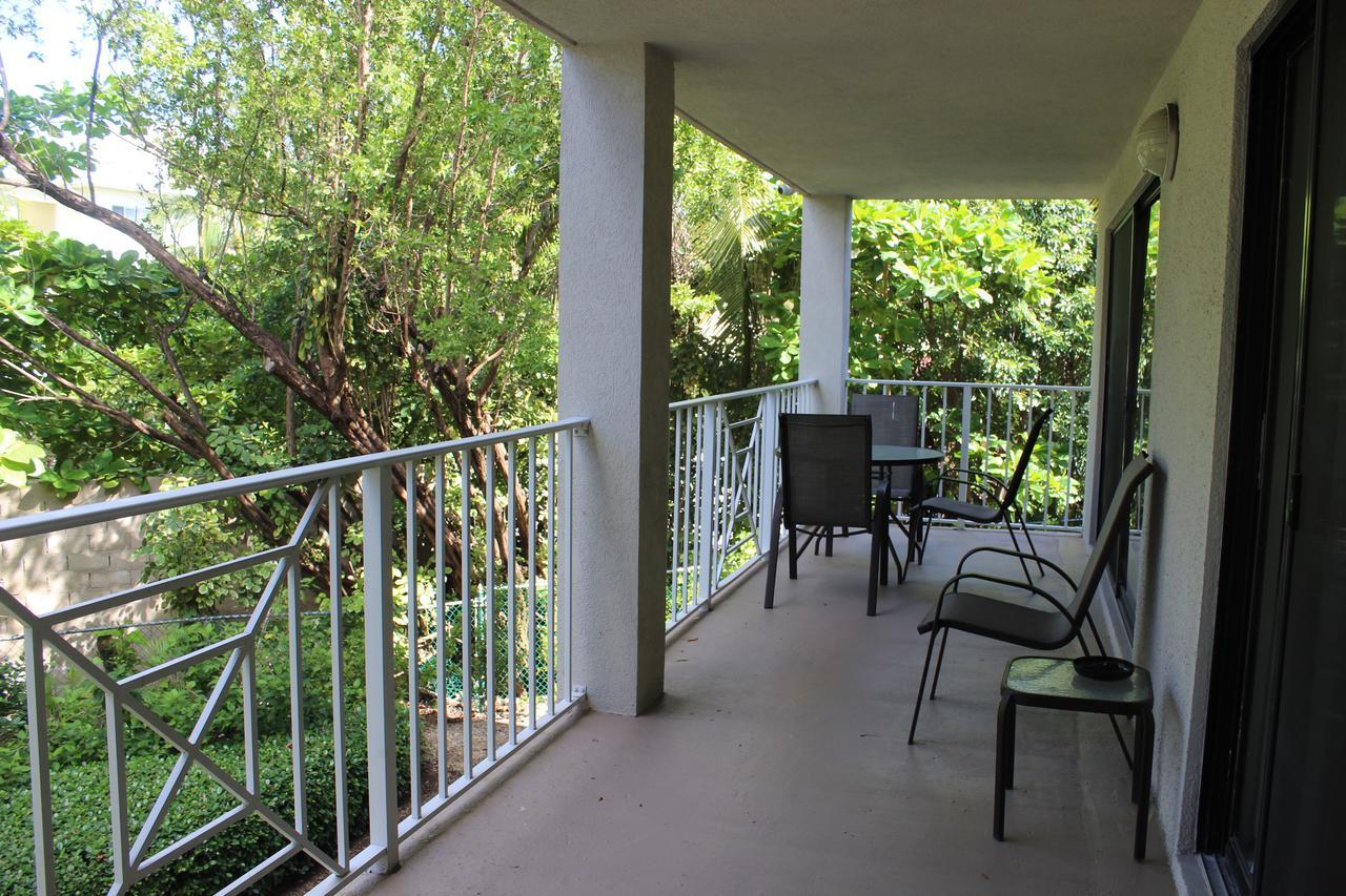 #207 Sunset Cove Seven Mile * George Town