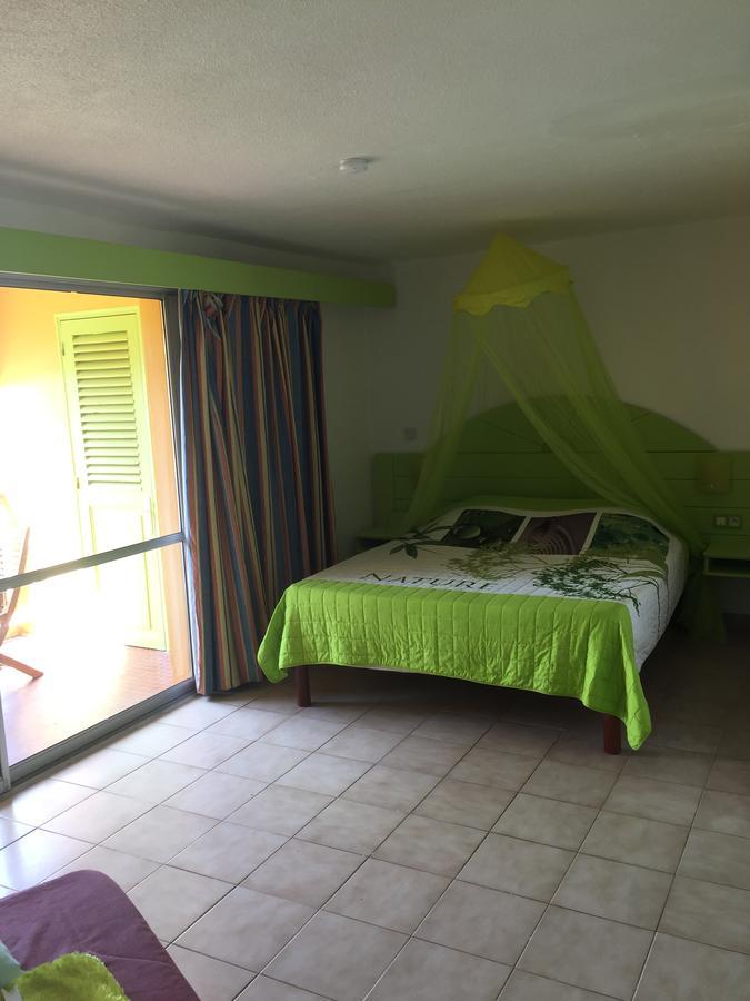 Apartment Hotel Anse Caritan *