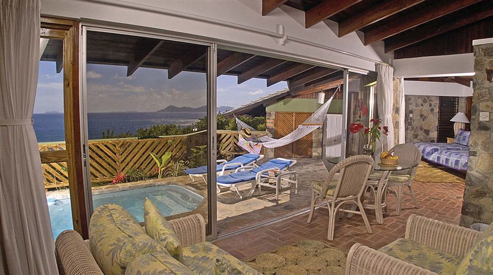 Young Island 3* Calliaqua