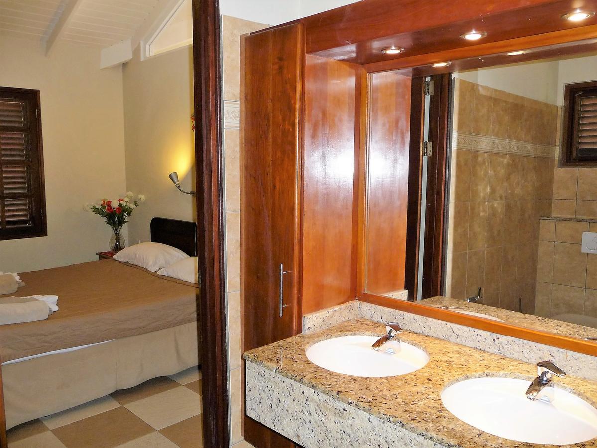 Villa 14 *