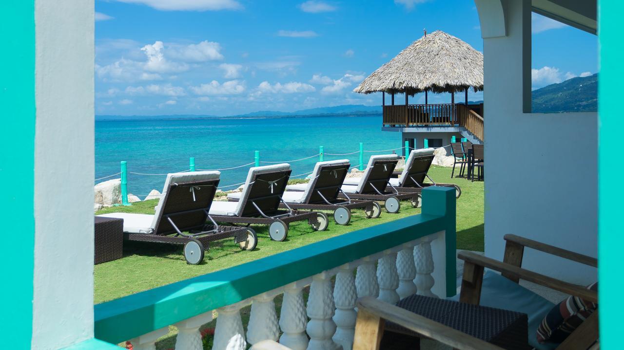 Luna Sea Resort
