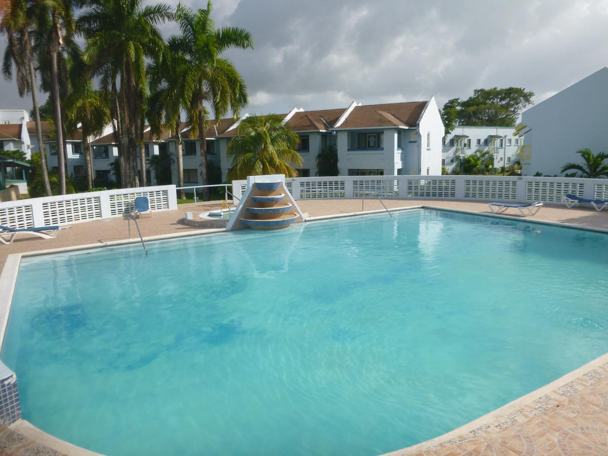 Campo de férias Point Village