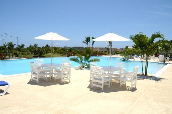 Ocho Rios @ The Palms * Priory