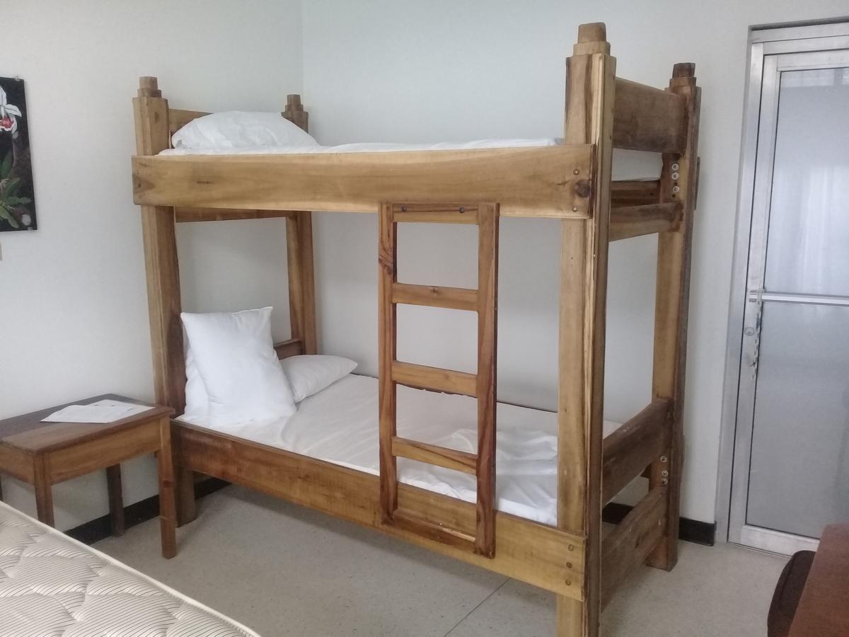 Quintonido Guest house *