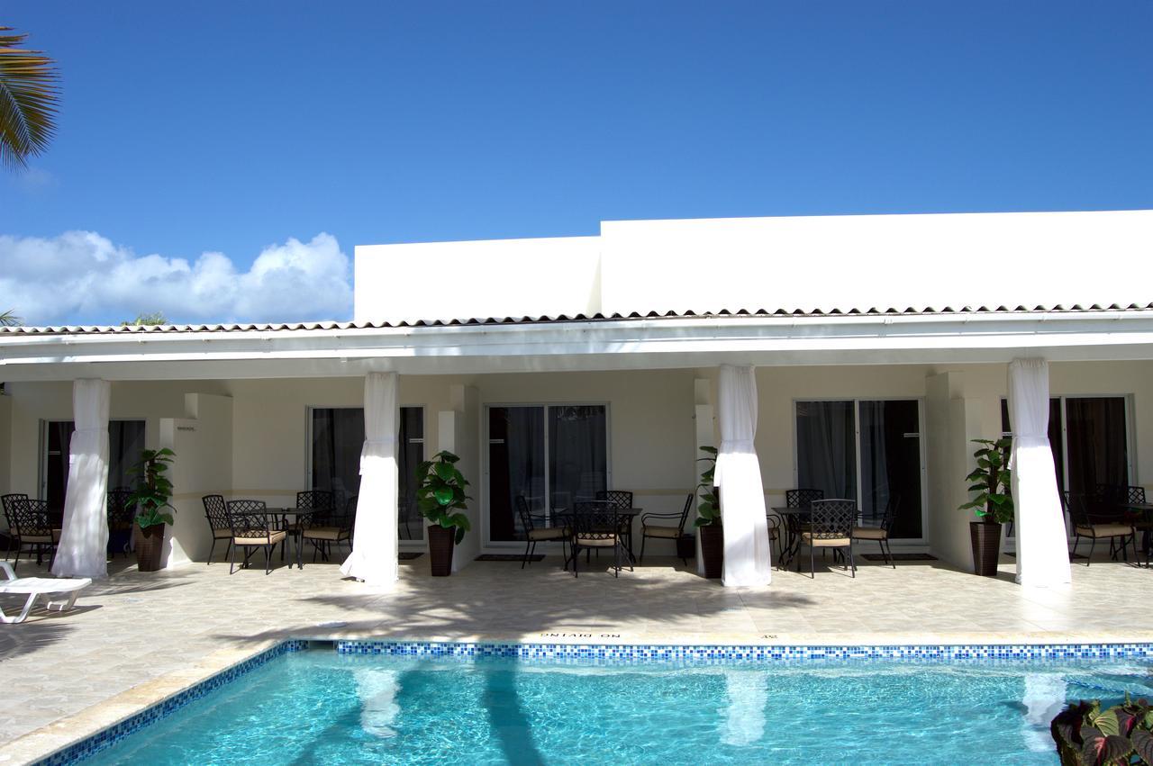 Aruba Suites Albergue Palm Beach