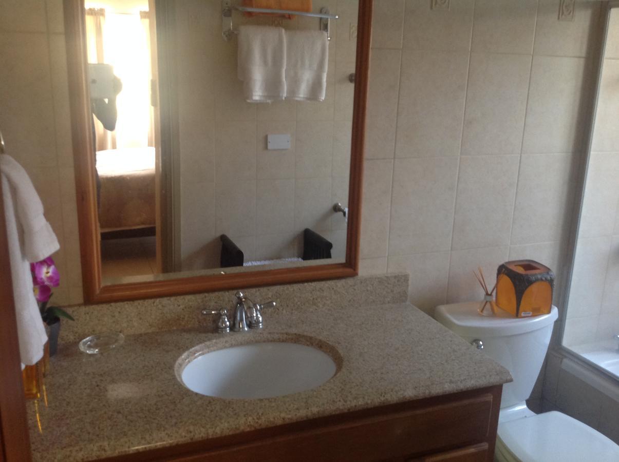 Mandela Court 4*