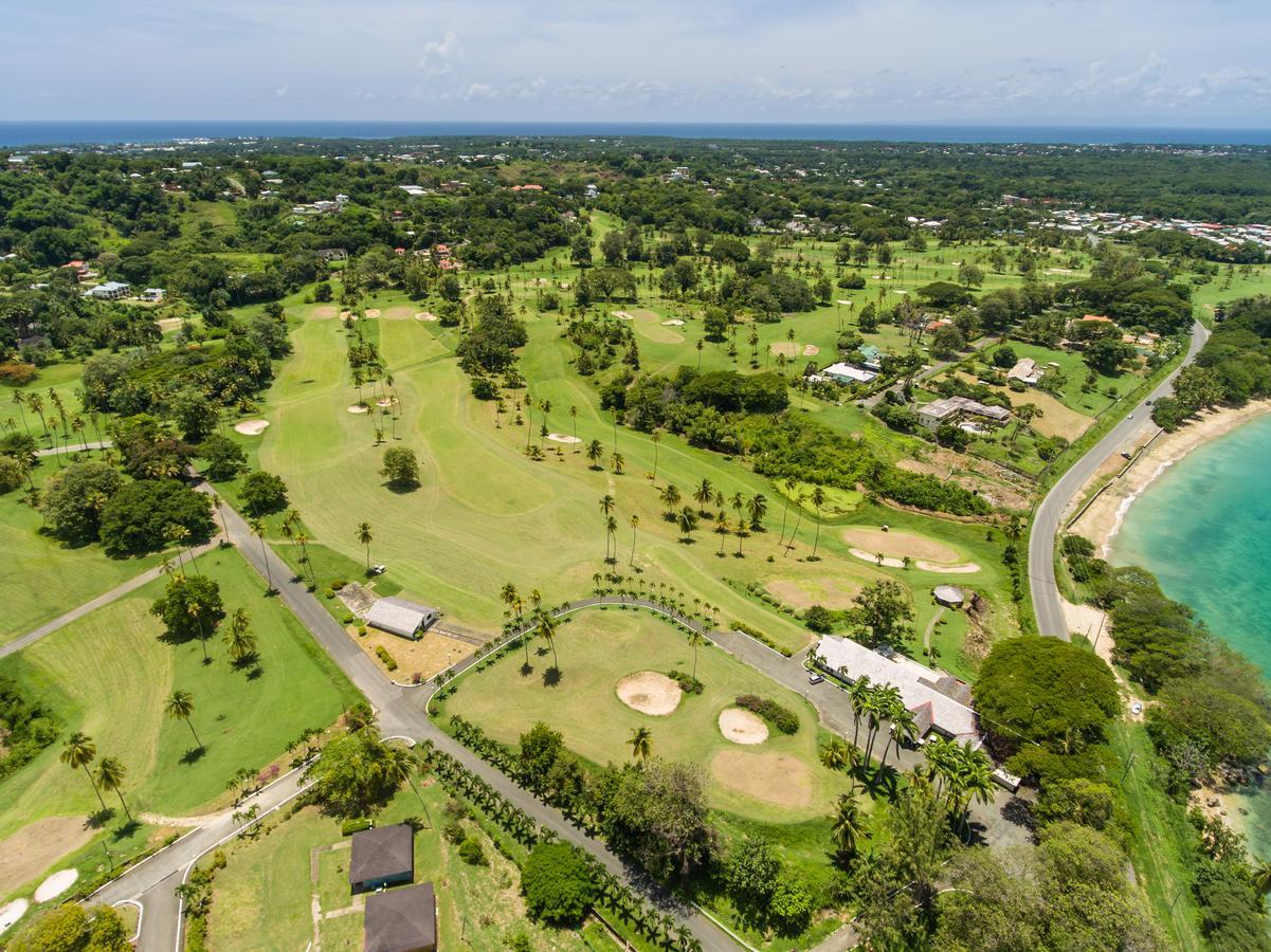 Mount Irvine Bay Hotel 3*