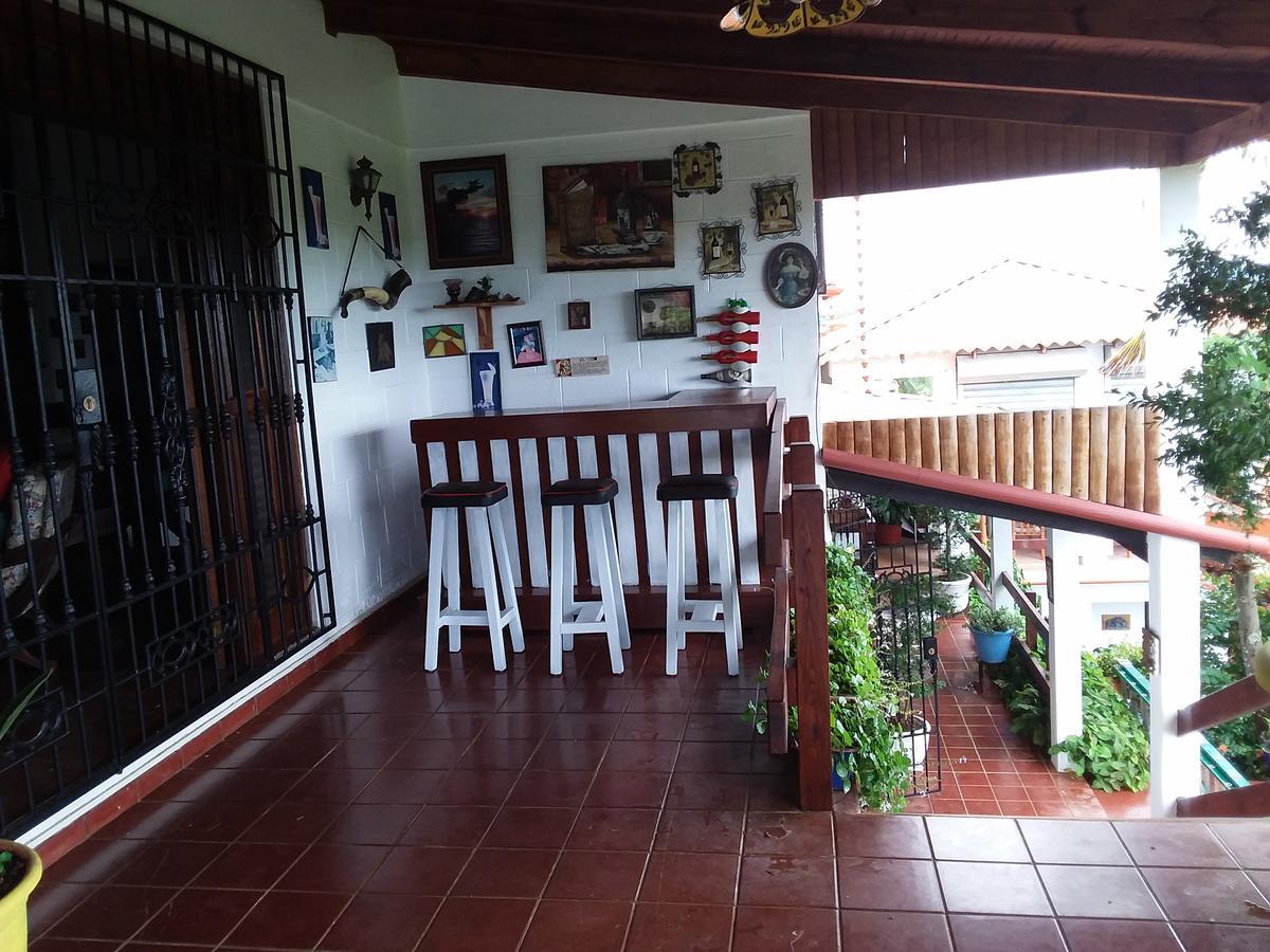 Hillhouse Villa