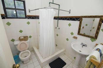 Hewanorra Gardens Guest house 2*