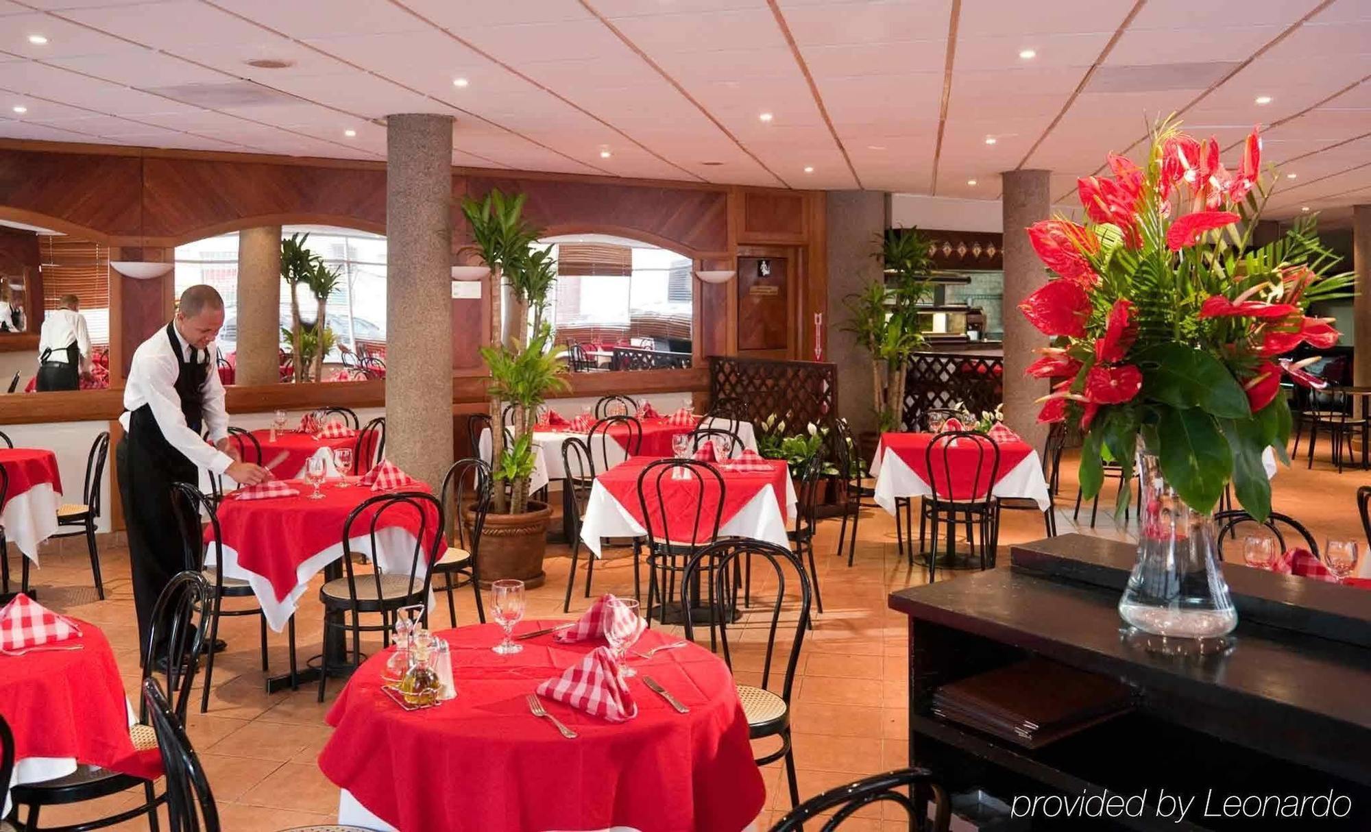 Novus Plaza Hodelpa