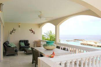 Curacao Luxury Apartment