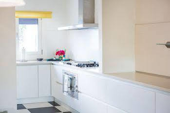 Modern Aruba 3*