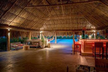 Windhoek Bonaire Resort 2*
