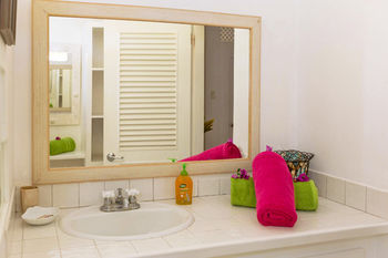 Hibiscus Heights Hotel Black Rock