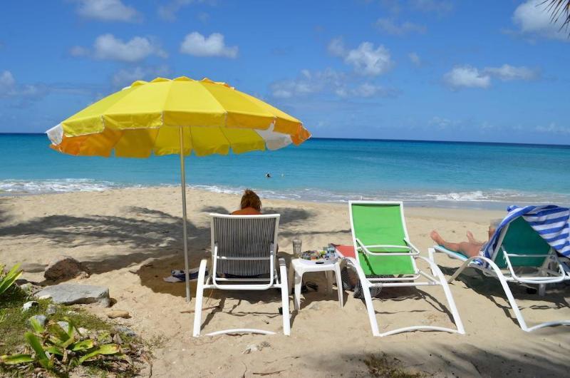 Hotel By The Sea 4*