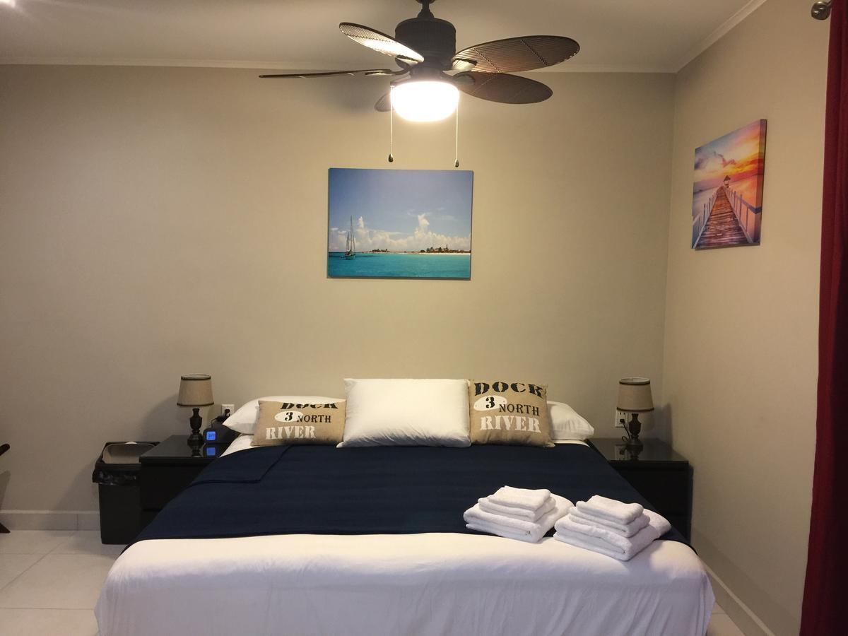 The Pier & 3* Willemstad