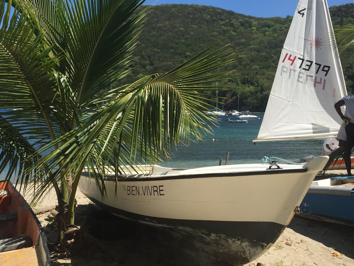 Acomodação com café da manhã  La Baie Du Bonheur *
