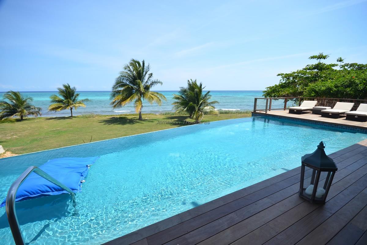 Villa Tallawah Five Bedroom *