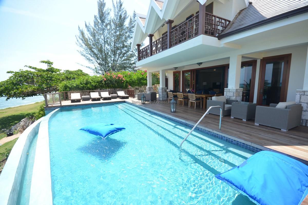 Tallawah Five Bedroom * Silver Sands