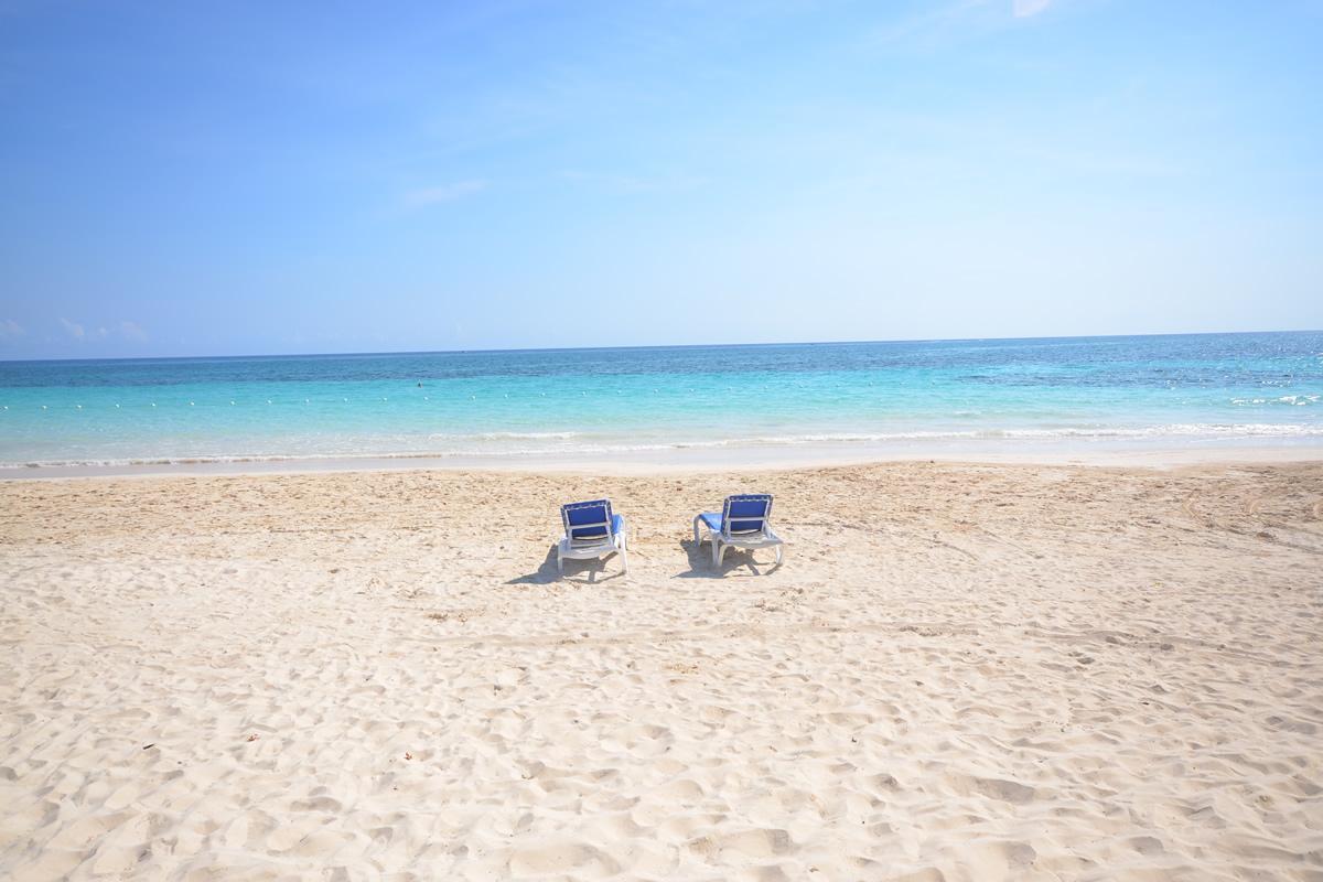 Tallawah Five Bedroom * Silver Sands