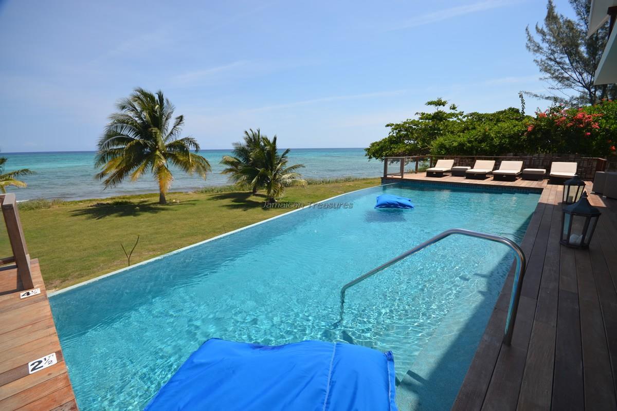 Villa Tallawah Five Bedroom *