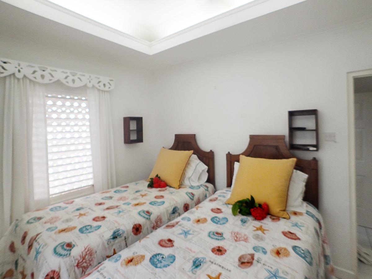 Sea Spray 50 Steps To The Sea Three Bedroom * Duncans