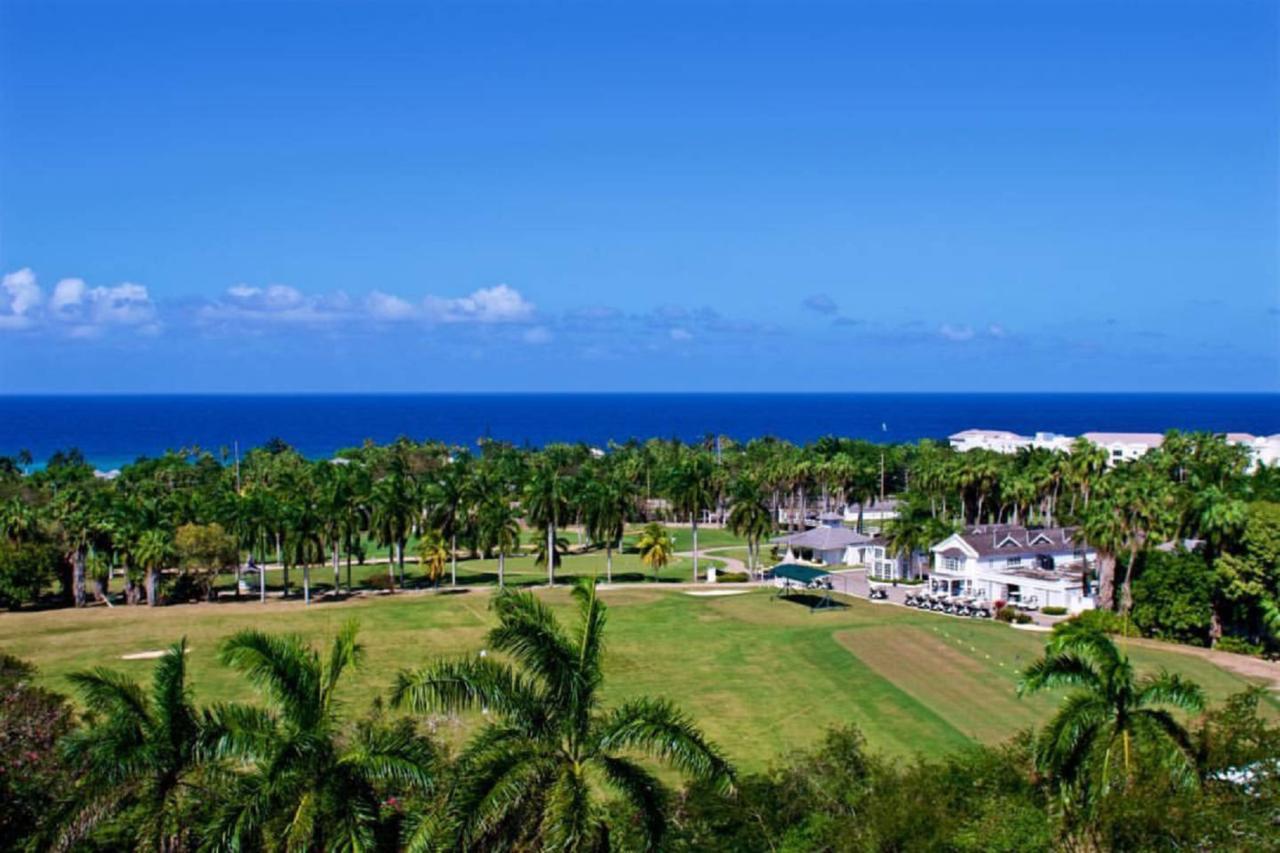Pousada Luxury Sleeps 6, Access, Montego Bay
