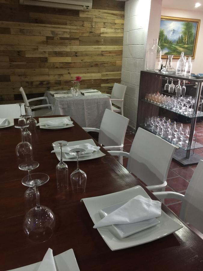 Onyx Aparta Apartamento
