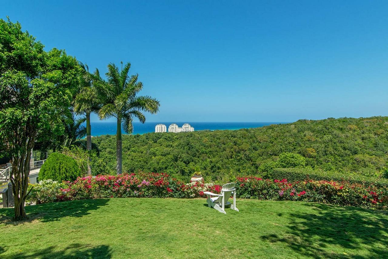 Pousada Luxury Sleeps 6, Access, Montego Bay