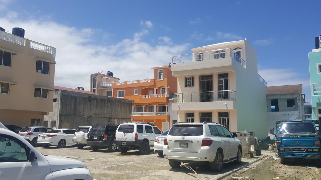 Inn El Pueblito,al Lado De Playa Dorada *