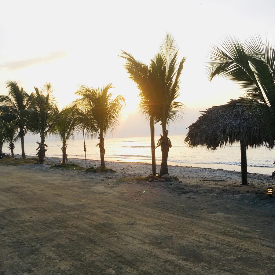 El Cayito Montecristi Hotel