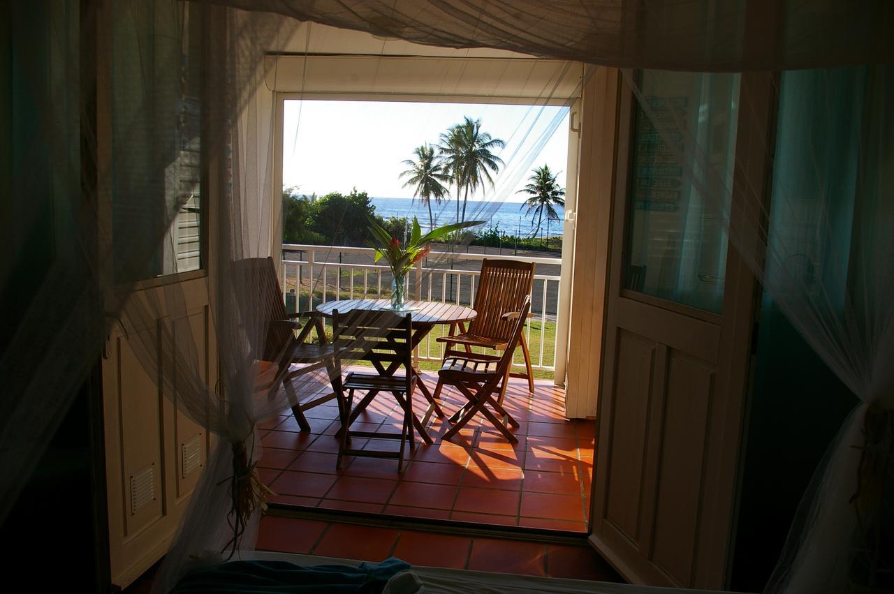 Apartment Lelagon Vue Mer, Pieds Dans L'eau *