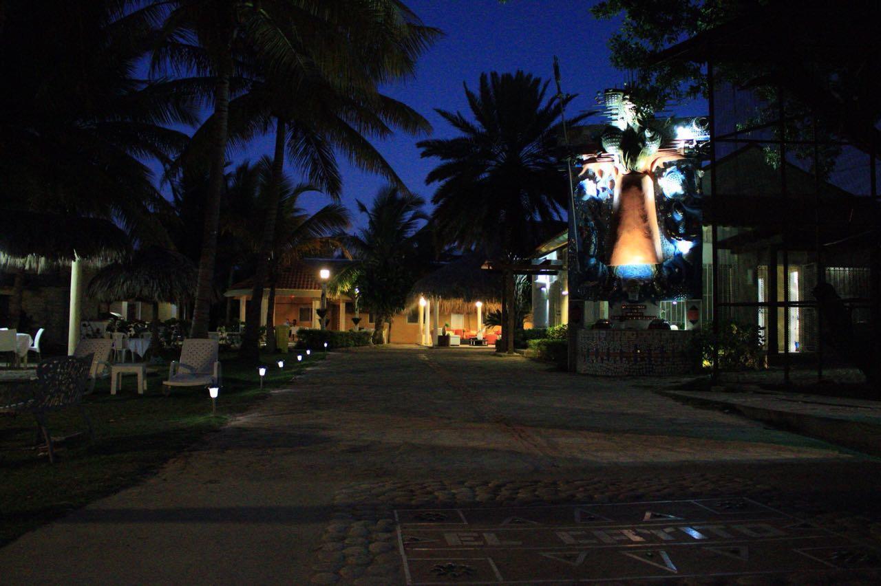 El Cayito Montecristi Hotel