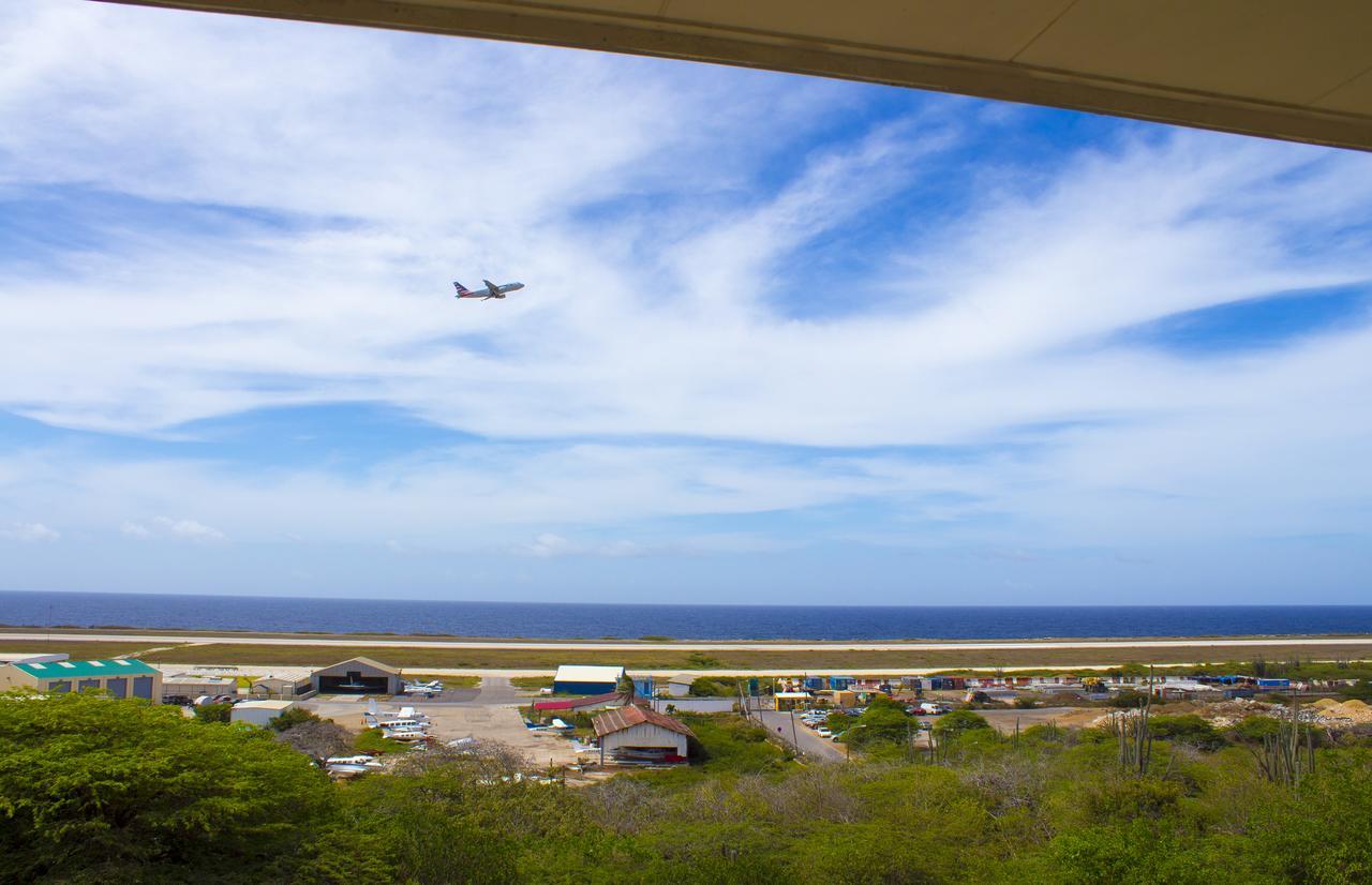 Curacao Airport Hotel 3*