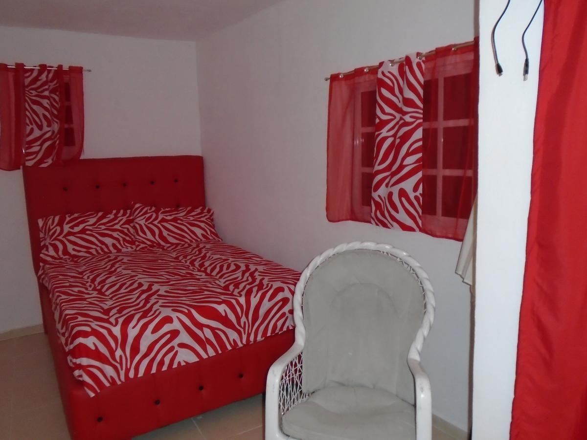 La Isla Guest house *