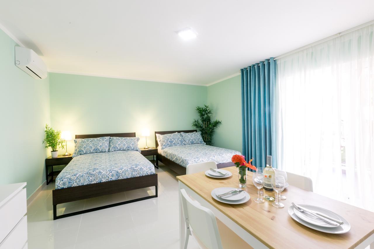 Fiesta Deluxe Hotel 4*