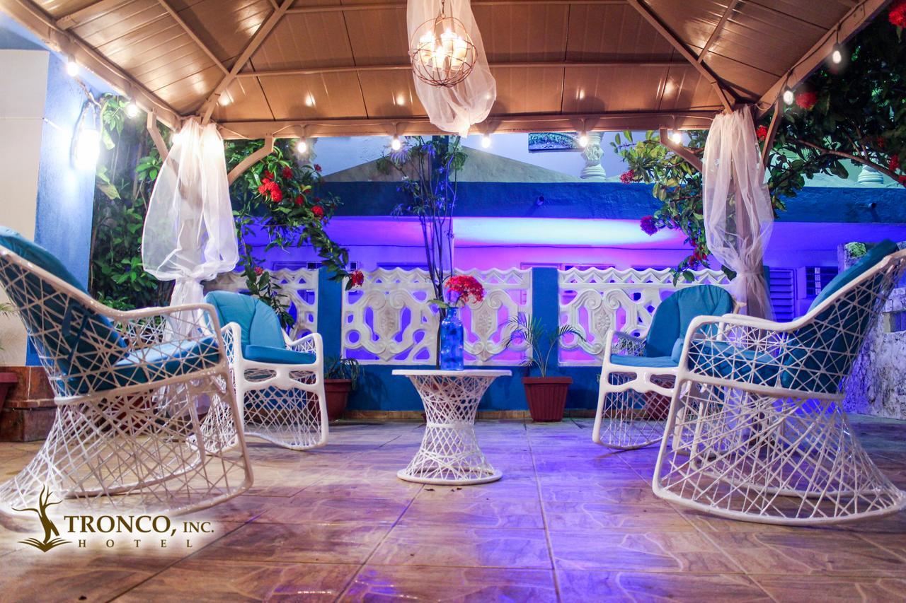 Bed & Breakfast El Tronco Inc Boca Chica