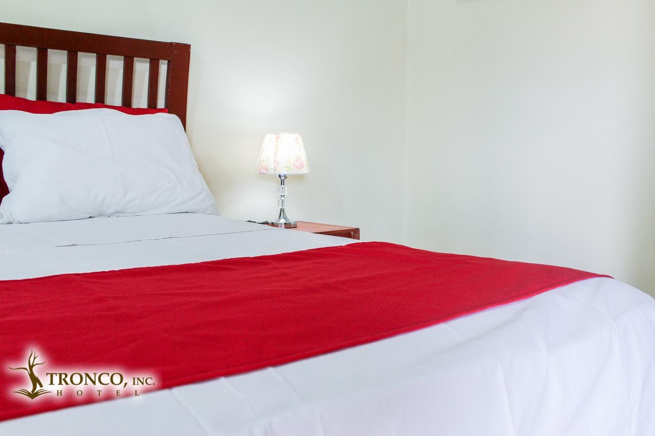 El Tronco Inc Bed & Breakfast 3*