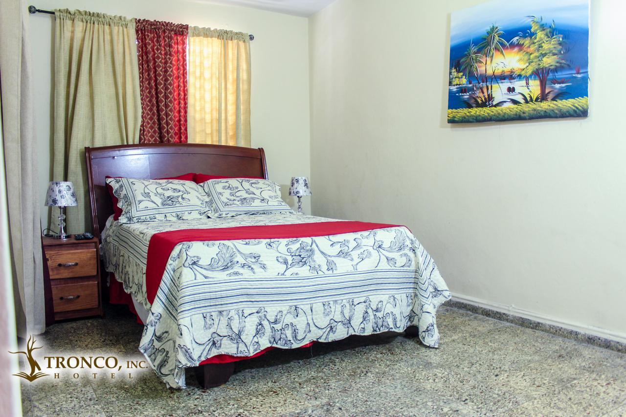Bed & Breakfast El Tronco Inc