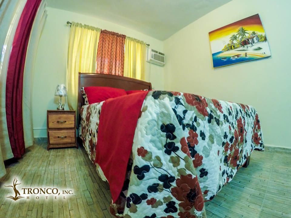 El Tronco Inc Bed & Breakfast 3*